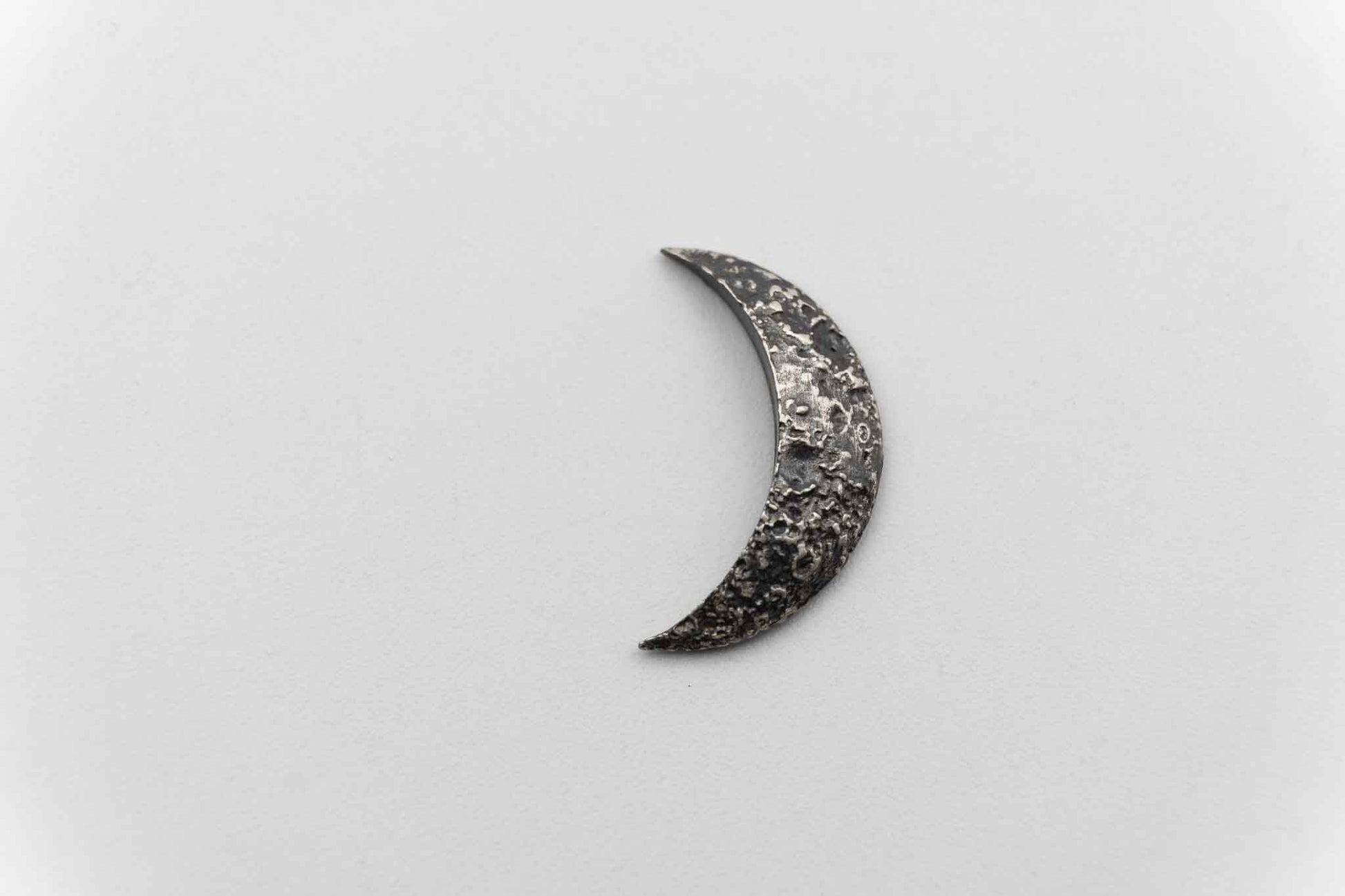 Waxing Crescent Lunar Moon Phase Casting